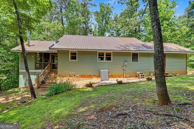 220A Brookwood Lane, Clarkesville, GA 30523