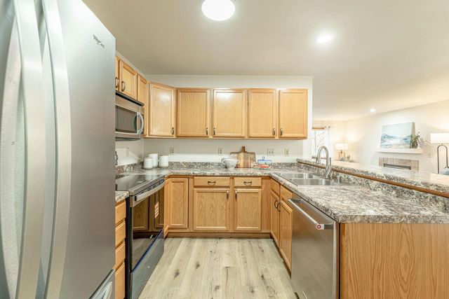 406 Bay Hill Drive, Madison, WI 53717