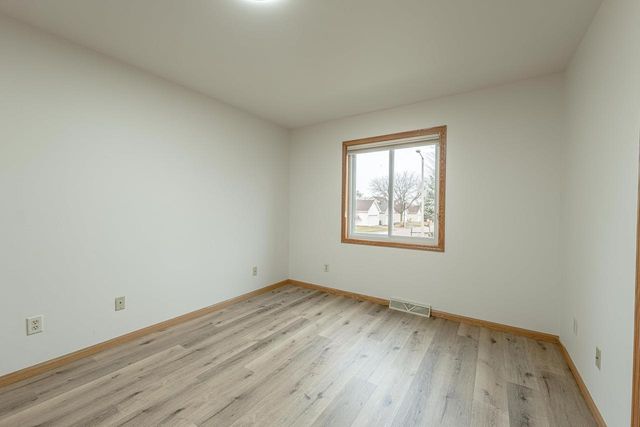 406 Bay Hill Drive, Madison, WI 53717