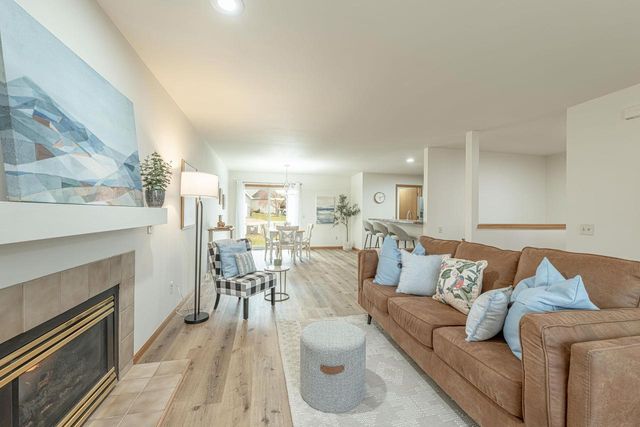 406 Bay Hill Drive, Madison, WI 53717