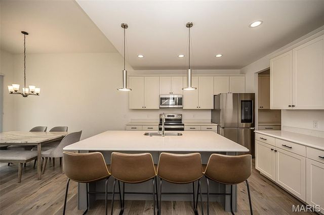 325 Gailin Drive, Lake St Louis, MO 63367