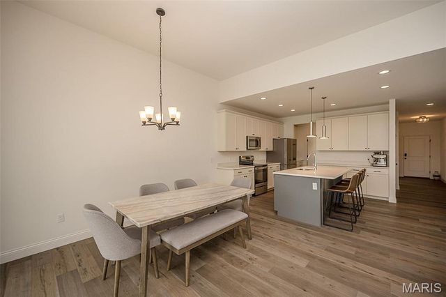 325 Gailin Drive, Lake St Louis, MO 63367