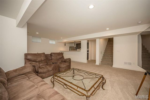 325 Gailin Drive, Lake St Louis, MO 63367