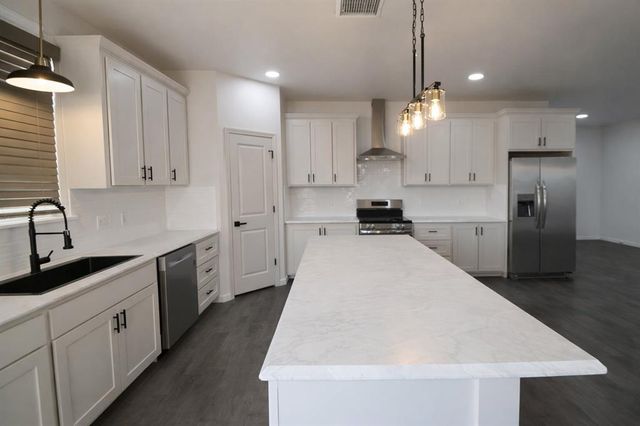 26216 N 2960 Road, Cashion, OK 73016