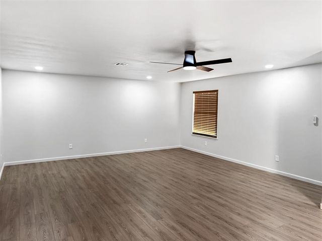 26216 N 2960 Road, Cashion, OK 73016