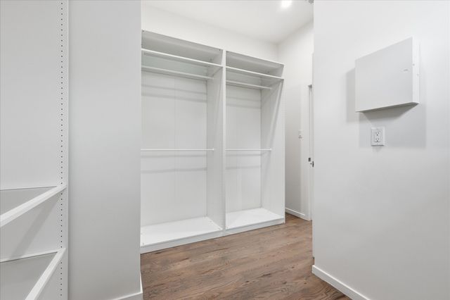 2021 Dennison Street, Dallas, TX 75212