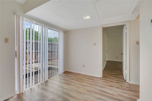 2100 Windsor 28, Bryan, TX 77802