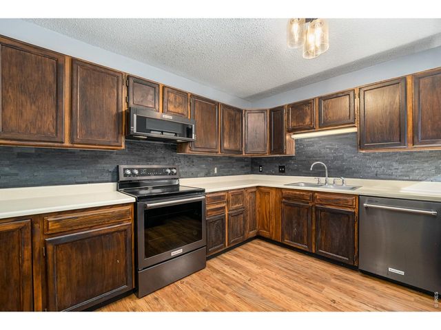 1050 S Saint Vrain Ave E-4, Estes Park, CO 80517