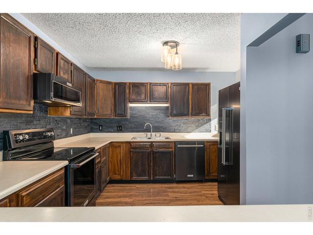 1050 S Saint Vrain Ave E-4, Estes Park, CO 80517