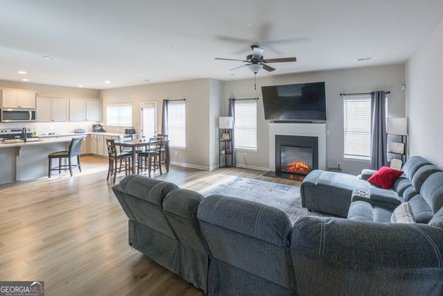 10155 Cormac Street, Jonesboro, GA 30238