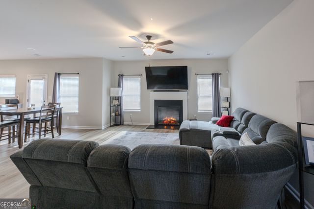 10155 Cormac Street, Jonesboro, GA 30238