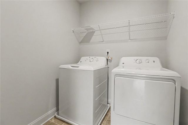 85 Castlemoor Loop, Adairsville, GA 30103