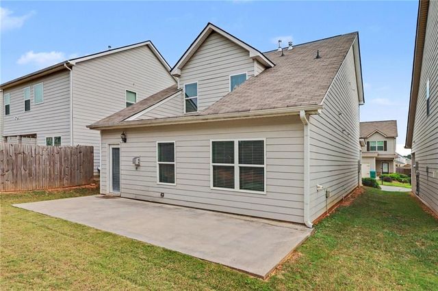 85 Castlemoor Loop, Adairsville, GA 30103