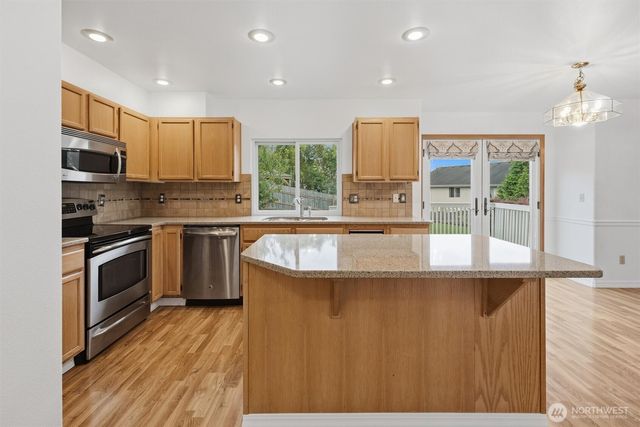 7618 68th Street NE, Marysville, WA 98270