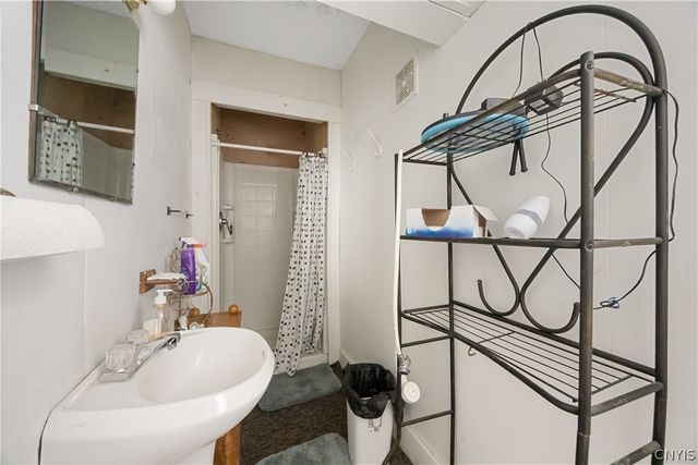 6799 State Route 20, Madison, NY 13310