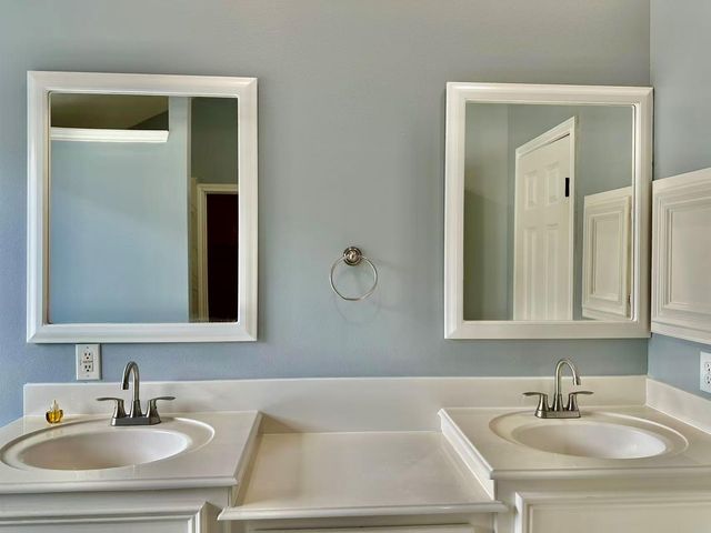 3131 Valley Court, Manvel, TX 77578