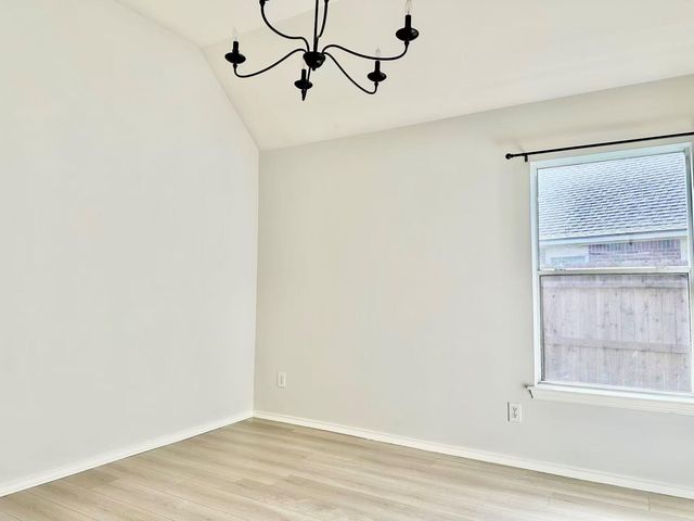 3131 Valley Court, Manvel, TX 77578