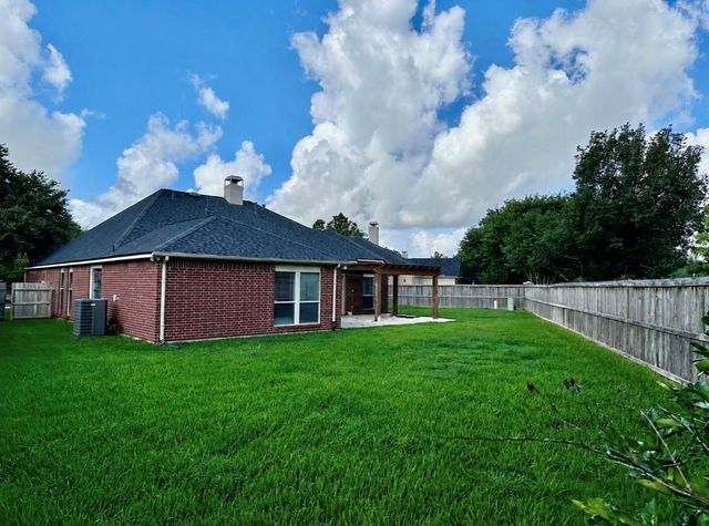 3131 Valley Court, Manvel, TX 77578