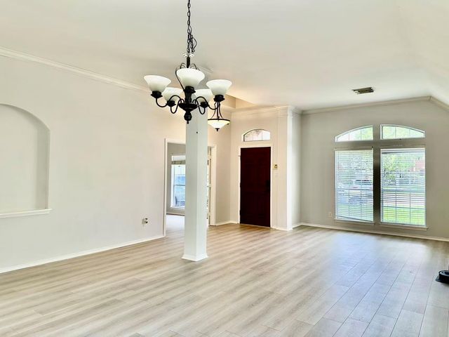 3131 Valley Court, Manvel, TX 77578