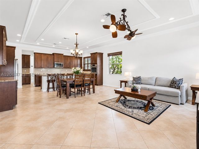 2946 Payson Way, Wellington, FL 33414