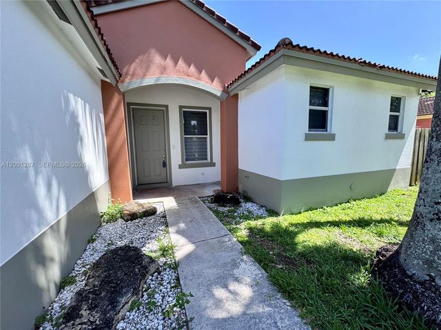 21405 Ingraham Ave Rd, Cutler Bay, FL 33189