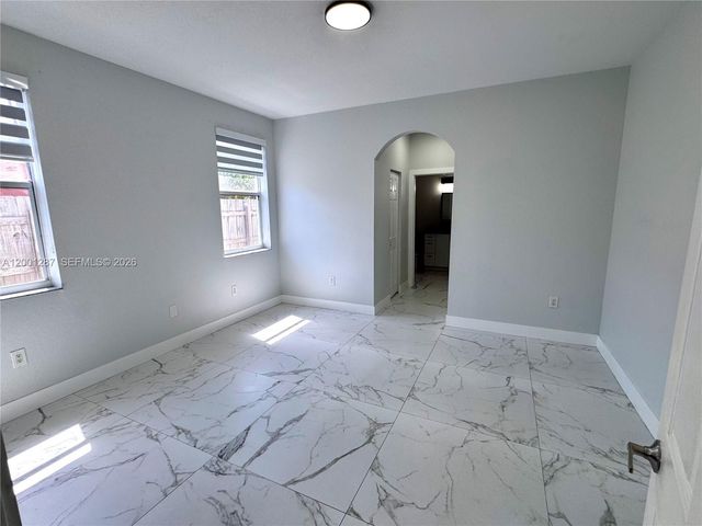 21405 Ingraham Ave Rd, Cutler Bay, FL 33189