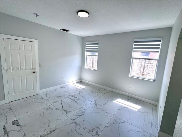 21405 Ingraham Ave Rd, Cutler Bay, FL 33189