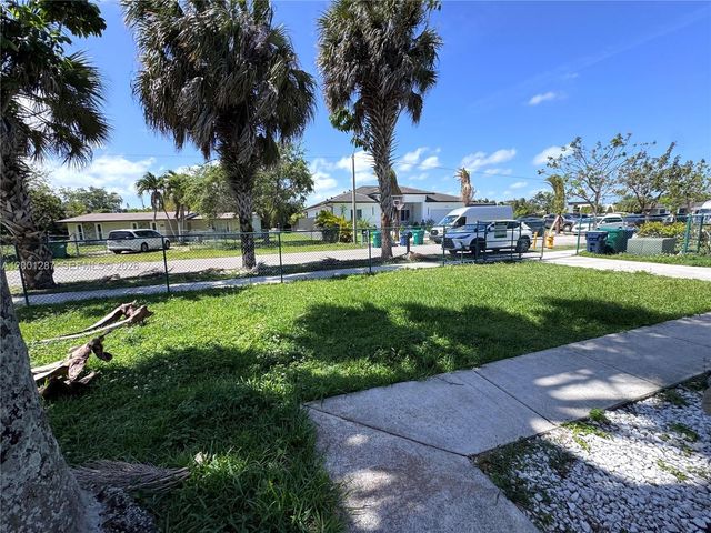 21405 Ingraham Ave Rd, Cutler Bay, FL 33189