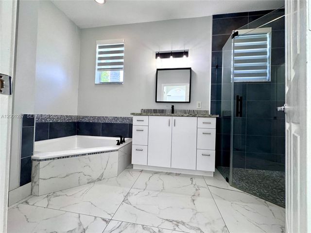 21405 Ingraham Ave Rd, Cutler Bay, FL 33189