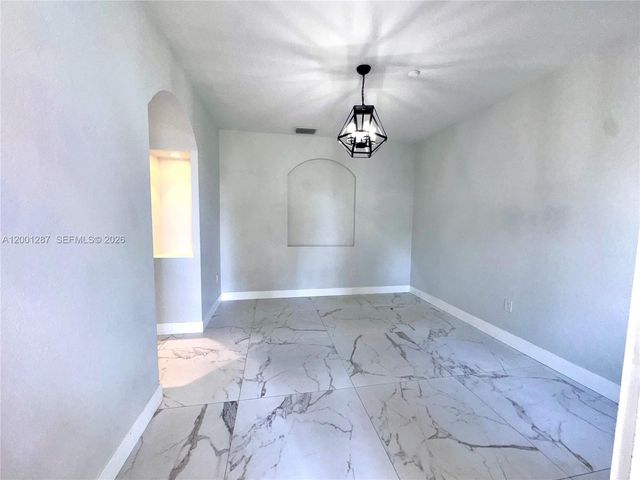 21405 Ingraham Ave Rd, Cutler Bay, FL 33189