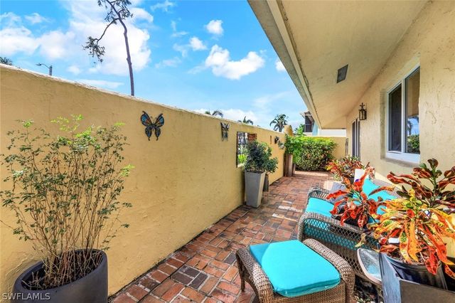 103 Teryl RD A4, Naples, FL 34112