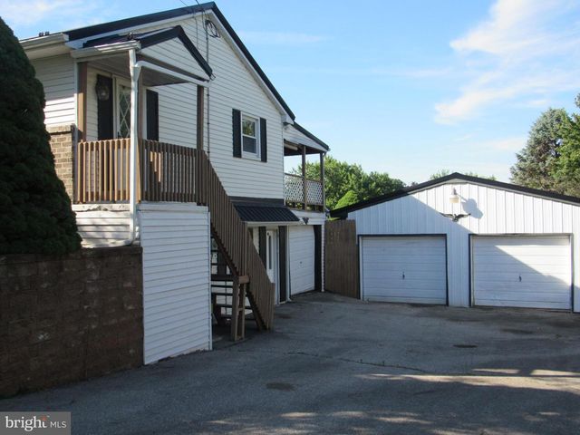 96 KENDALE RD, Red Lion, PA 17356