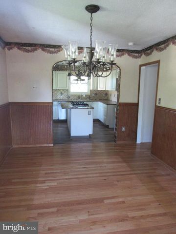 96 KENDALE RD, Red Lion, PA 17356