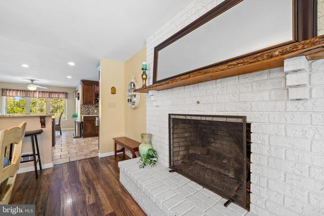 478 ISLAND RD, Columbus, NJ 08022