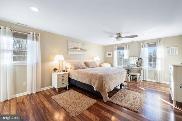 478 ISLAND RD, Columbus, NJ 08022