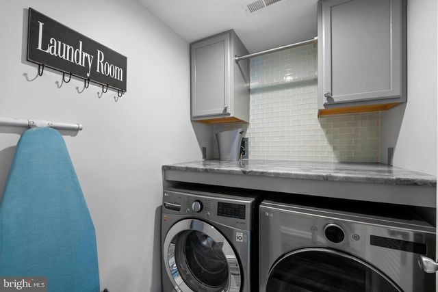 478 ISLAND RD, Columbus, NJ 08022