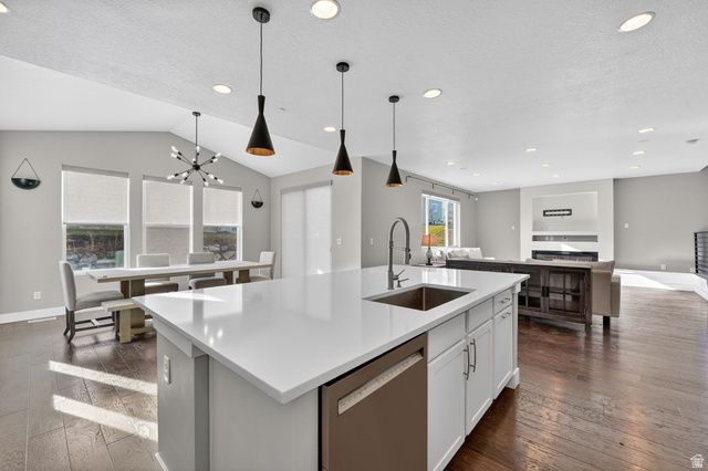 1907 S CENTENNIAL BLVD, Saratoga Springs, UT 84045