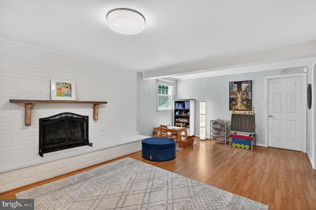 10207 ANTIETAM AVE, Fairfax, VA 22030
