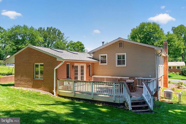 10207 ANTIETAM AVE, Fairfax, VA 22030
