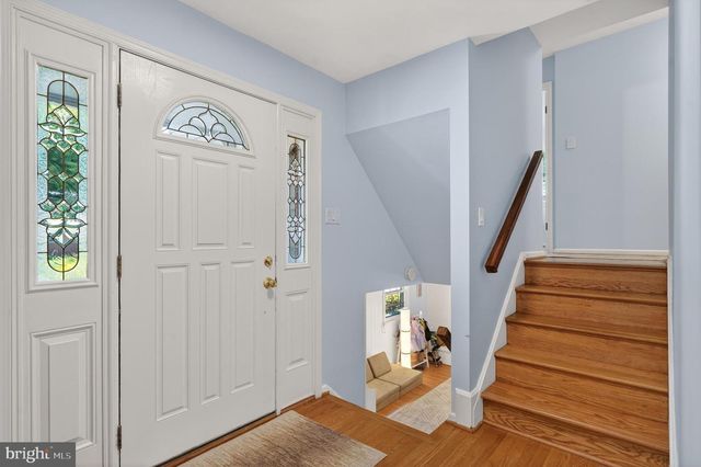 10207 ANTIETAM AVE, Fairfax, VA 22030