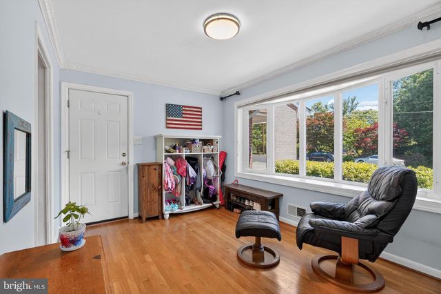 10207 ANTIETAM AVE, Fairfax, VA 22030