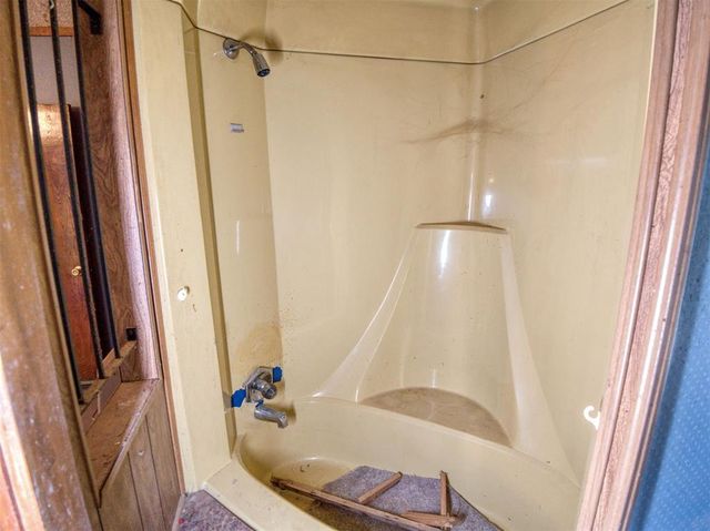 2371 Seminole Drive, Sulphur, OK 73086