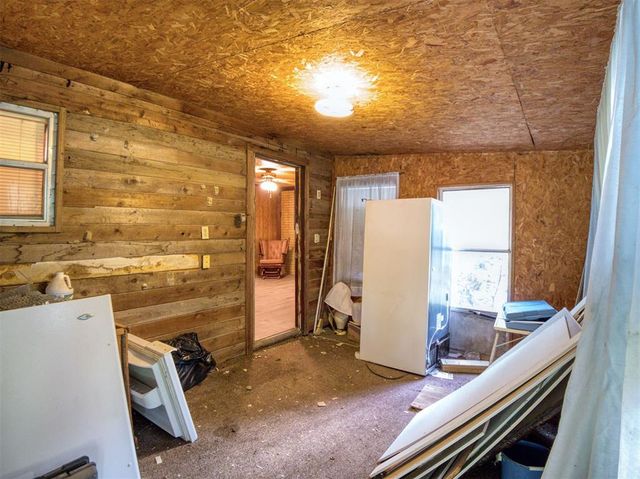 2371 Seminole Drive, Sulphur, OK 73086