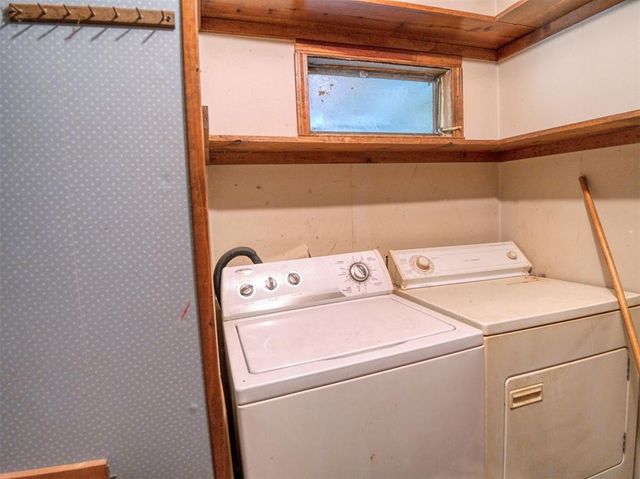 2371 Seminole Drive, Sulphur, OK 73086