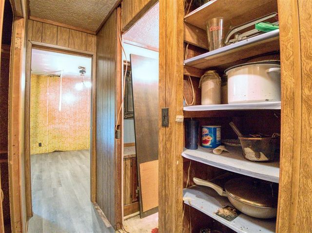 2371 Seminole Drive, Sulphur, OK 73086