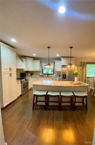 904 Davies Lane, Granite City, IL 62040