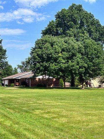 904 Davies Lane, Granite City, IL 62040