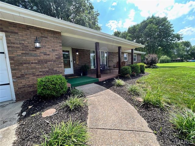 904 Davies Lane, Granite City, IL 62040
