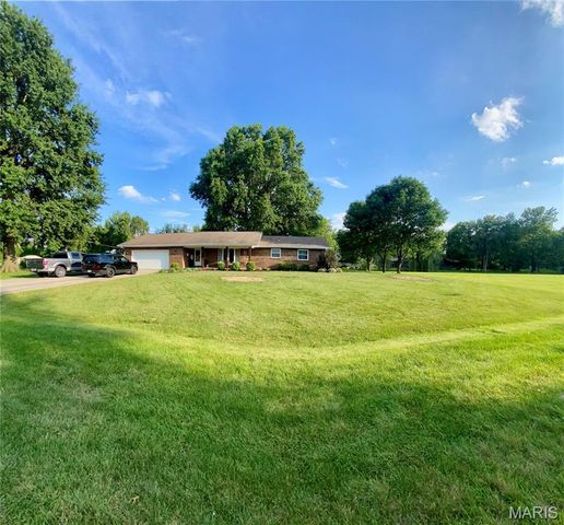 904 Davies Lane, Granite City, IL 62040