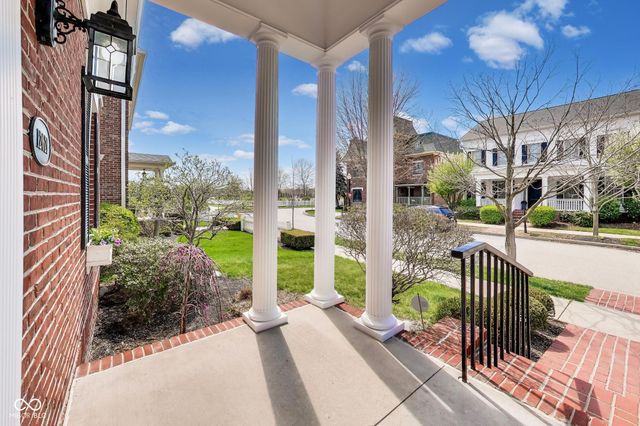 12621 Treaty Line Street, Carmel, IN 46032